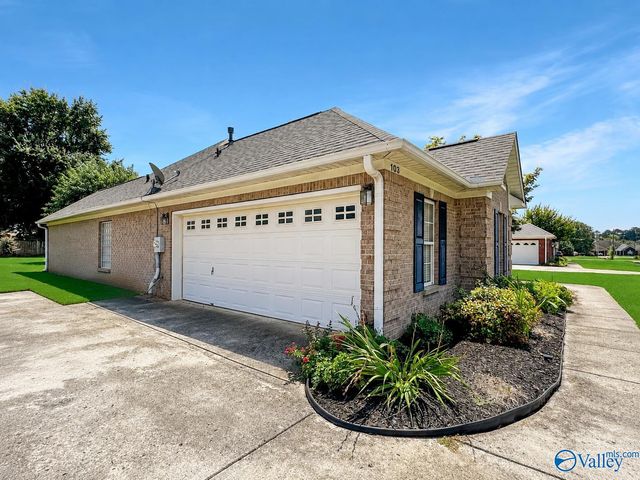 103 Smokey Quartz Road, Madison, AL 35757