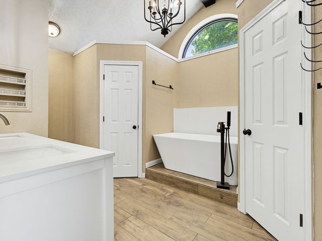 2325 Lancecrest Drive, Garland, TX 75044