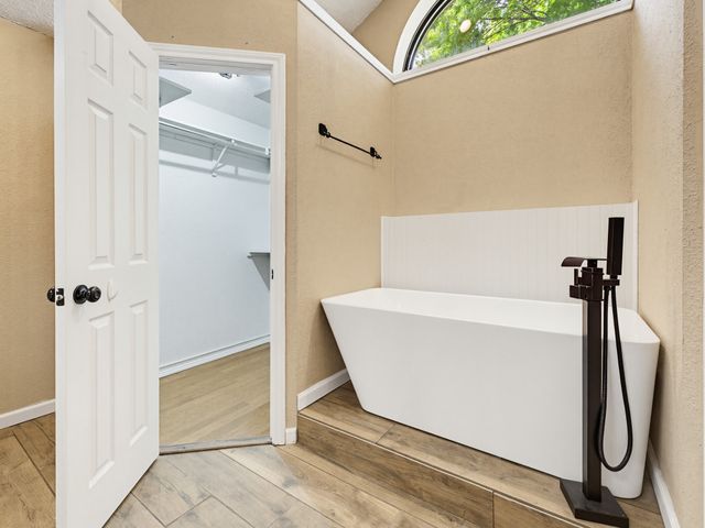 2325 Lancecrest Drive, Garland, TX 75044