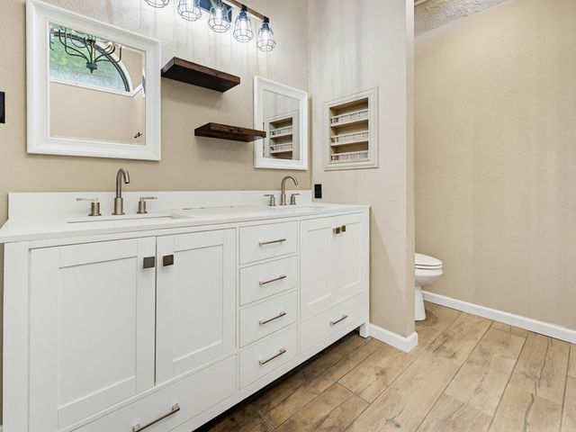 2325 Lancecrest Drive, Garland, TX 75044