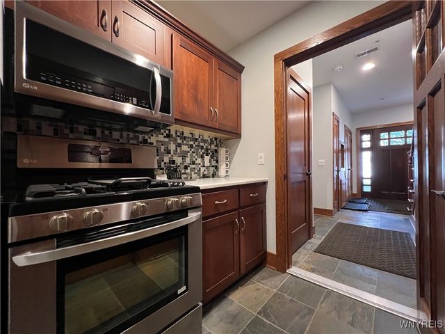 13 Ellicottvillas, Ellicottville, NY 14731