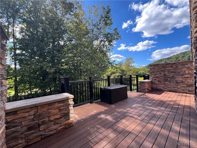 13 Ellicottvillas, Ellicottville, NY 14731