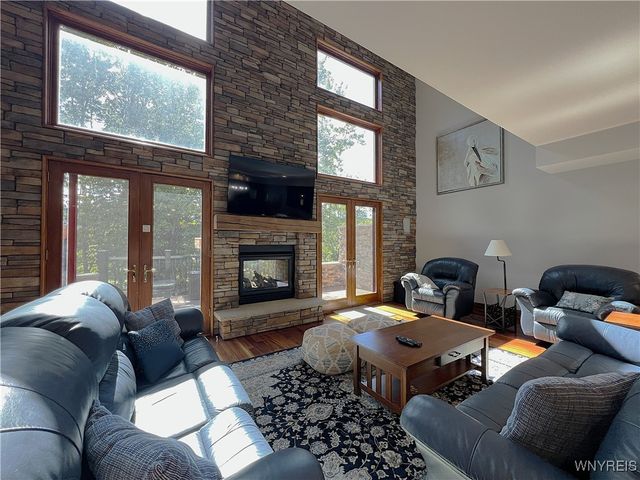 13 Ellicottvillas, Ellicottville, NY 14731