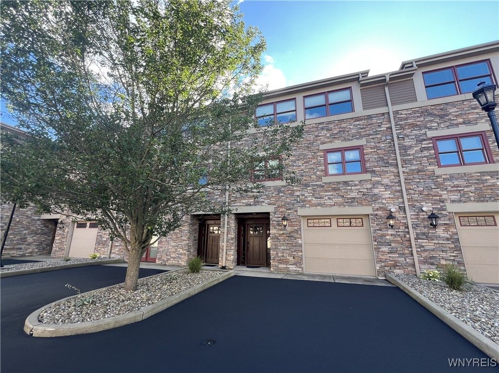 13 Ellicottvillas, Ellicottville, NY 14731