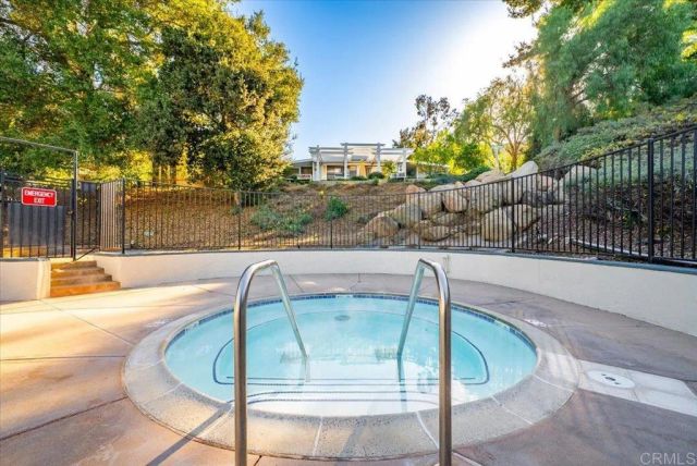 8975 Lawrence Welk Drive 394, Escondido, CA 92026