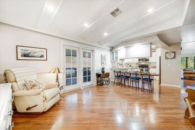 8975 Lawrence Welk Drive 394, Escondido, CA 92026