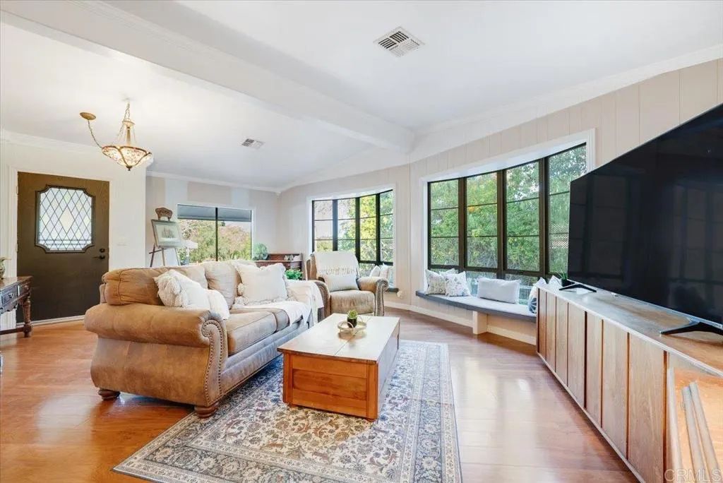 8975 Lawrence Welk Drive 394, Escondido, CA 92026