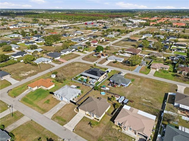 1725 NE 21st ST, Cape Coral, FL 33909
