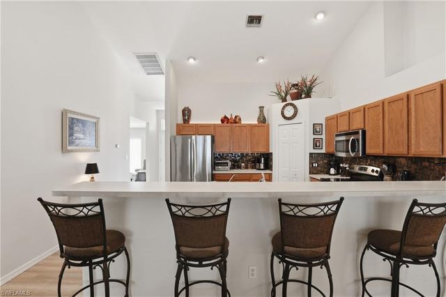 1725 NE 21st ST, Cape Coral, FL 33909