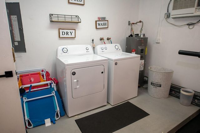 5320 Taylor St, Hollywood, FL 33021