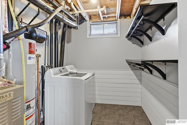 6318 N 148th Street, Omaha, NE 68116