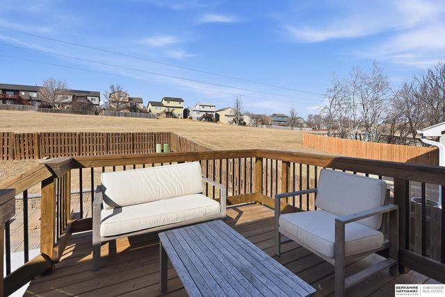 6318 N 148th Street, Omaha, NE 68116