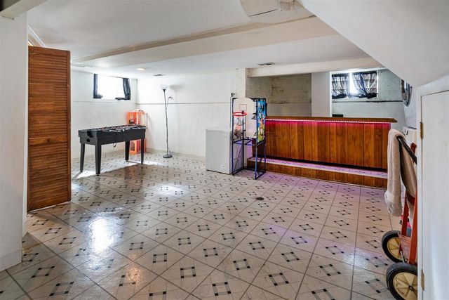 8108 S Wood Street, Chicago, IL 60620