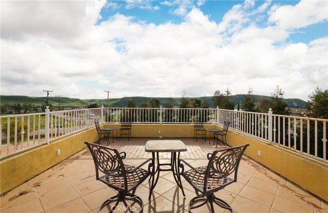 9446 Kern River, Bakersfield, CA 93308