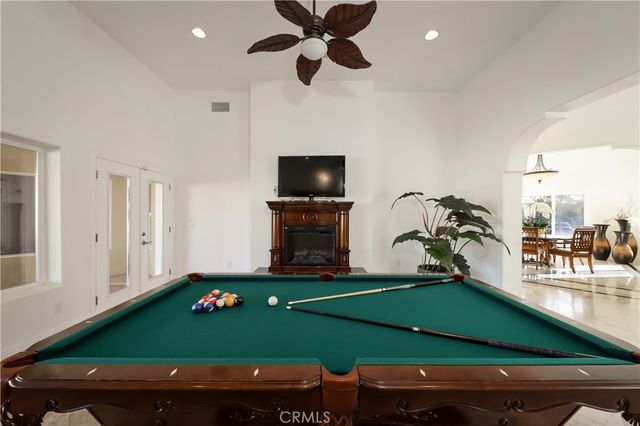 9446 Kern River, Bakersfield, CA 93308