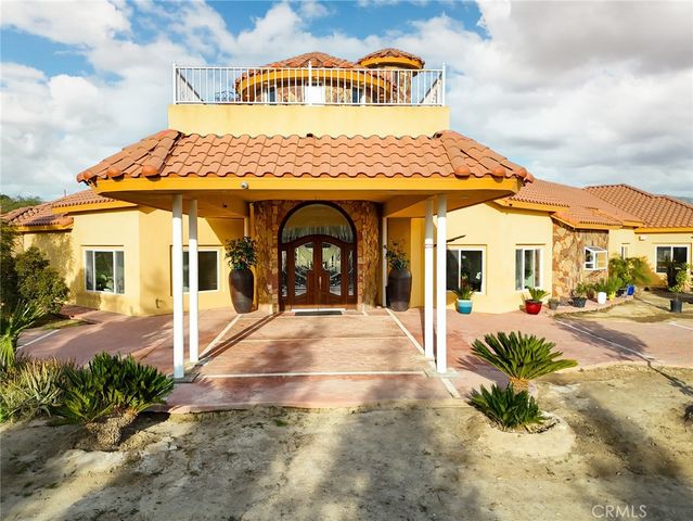 9446 Kern River, Bakersfield, CA 93308