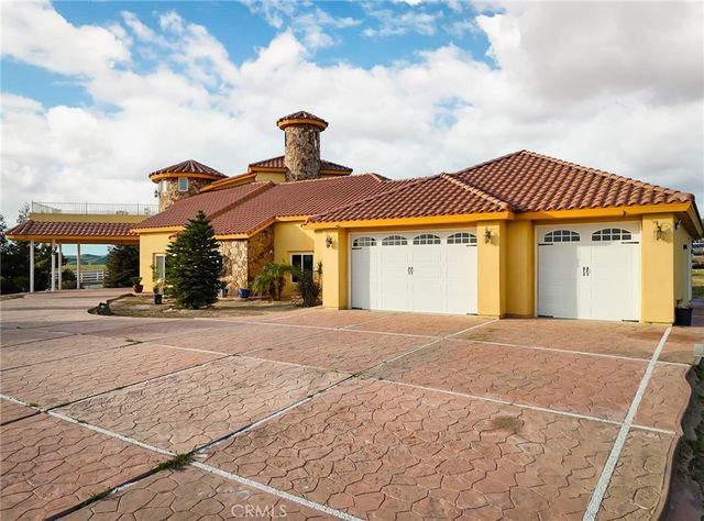 9446 Kern River, Bakersfield, CA 93308