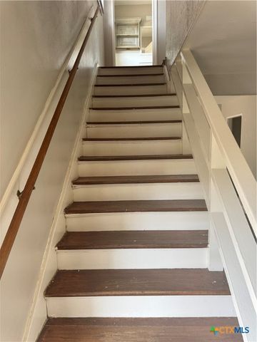 3001 E Rio Grande Street, Victoria, TX 77901