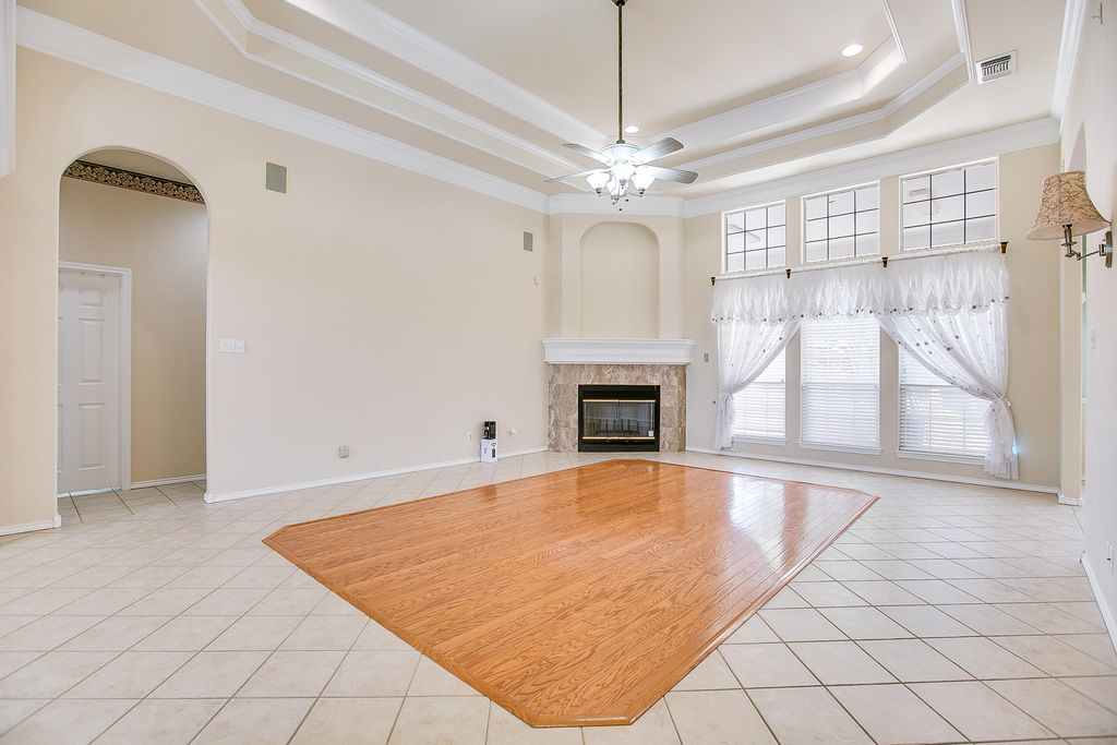 Image 10 of property listing at 3529 Silver Spur Drive, San Angelo, TX 76904