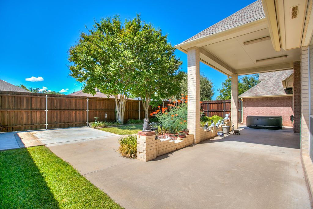 Image 38 of property listing at 3529 Silver Spur Drive, San Angelo, TX 76904
