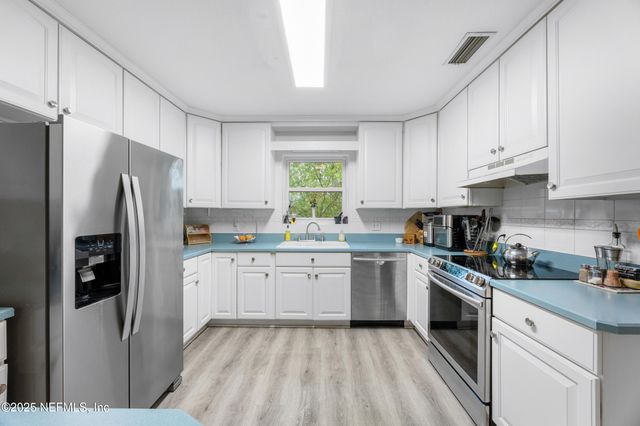 3008 MADRID Avenue E, Jacksonville, FL 32217