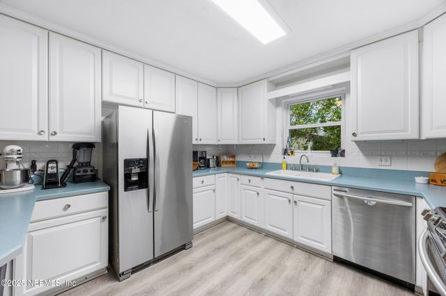 3008 MADRID Avenue E, Jacksonville, FL 32217