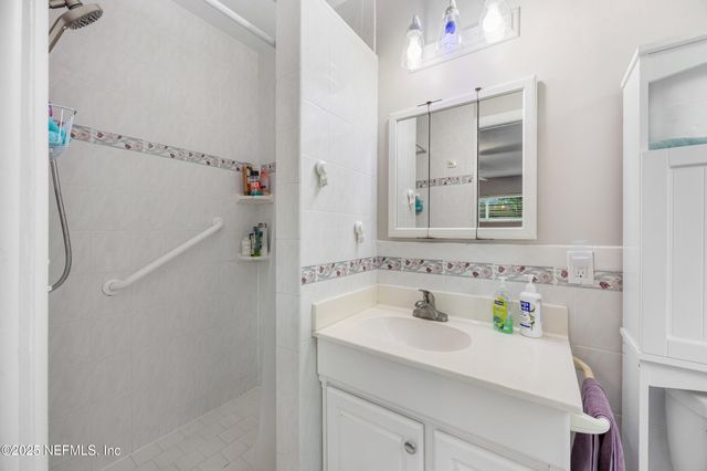 3008 MADRID Avenue E, Jacksonville, FL 32217