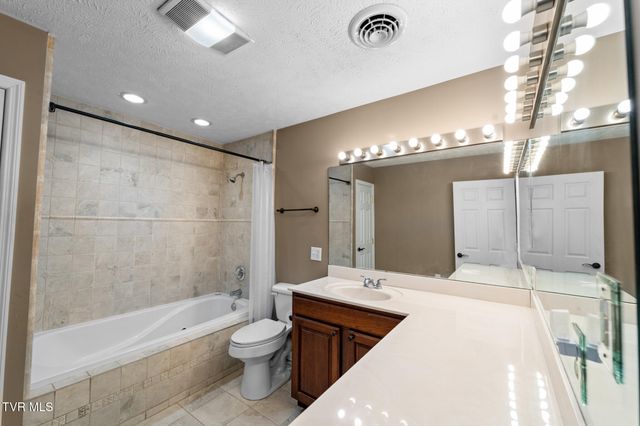 127 Smartview Lane 127, Abingdon, VA 24210