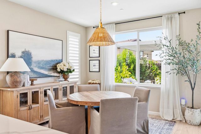 4305 Hydra Cir, Roseville, CA 95747