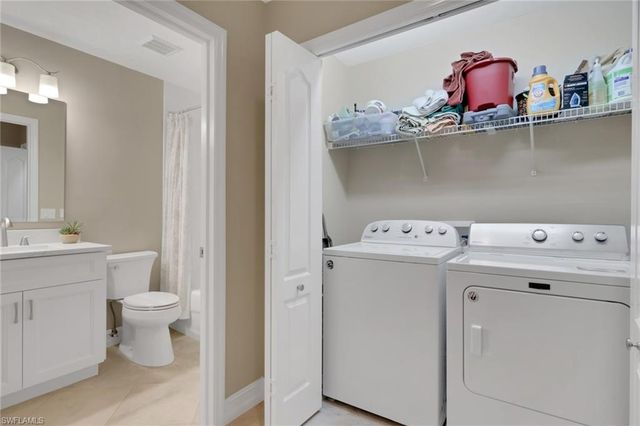 8640 Cedar Hammock CIR # 524, Naples, FL 34112