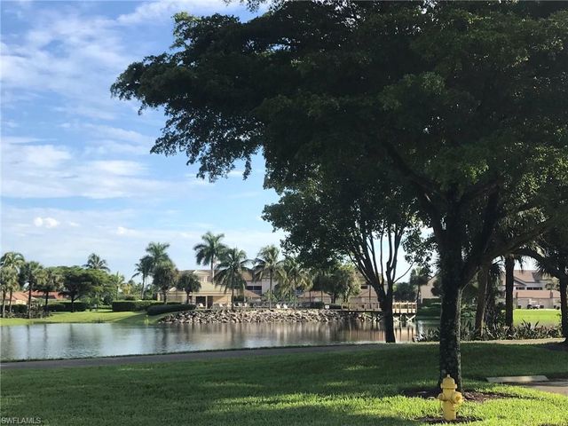 8640 Cedar Hammock CIR # 524, Naples, FL 34112