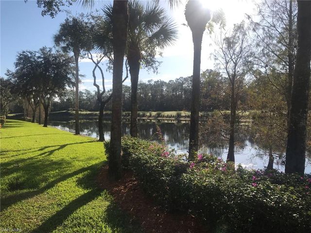 8640 Cedar Hammock CIR # 524, Naples, FL 34112