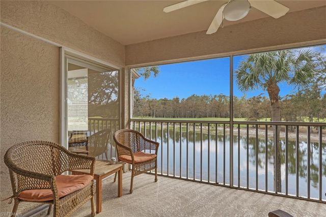 8640 Cedar Hammock CIR # 524, Naples, FL 34112