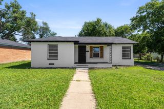 1718 Cranford Drive, Garland, TX 75041