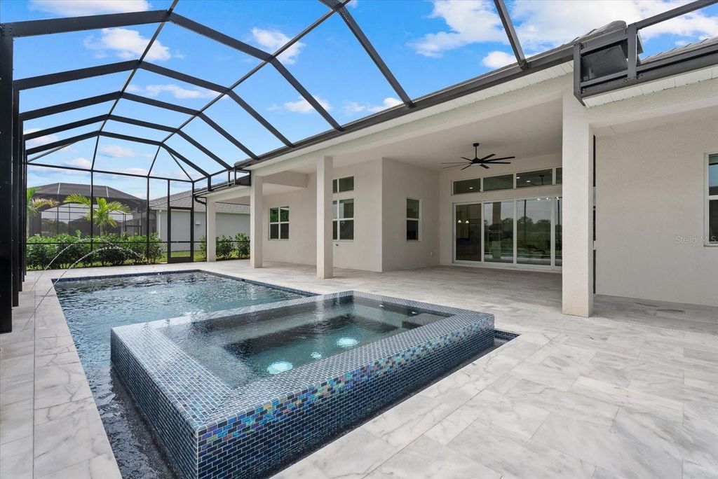 Image 47 of property listing at 8133 NEVIS RUN, Bradenton, FL 34202