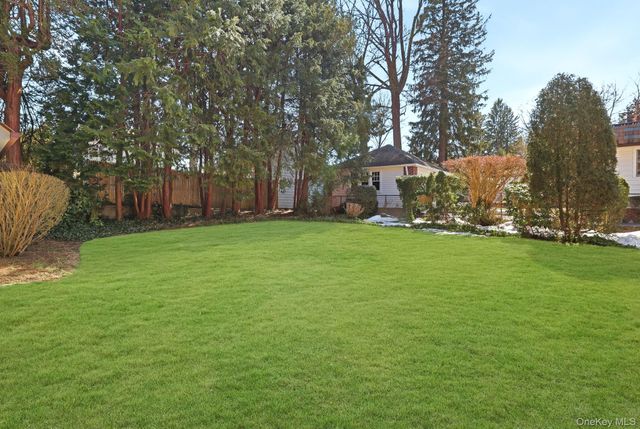 120 Brite Avenue, Scarsdale, NY 10583