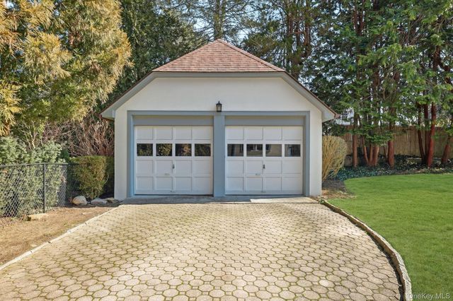 120 Brite Avenue, Scarsdale, NY 10583