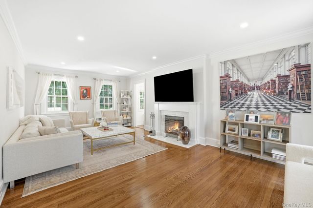 120 Brite Avenue, Scarsdale, NY 10583