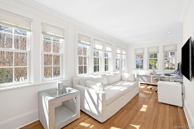 120 Brite Avenue, Scarsdale, NY 10583