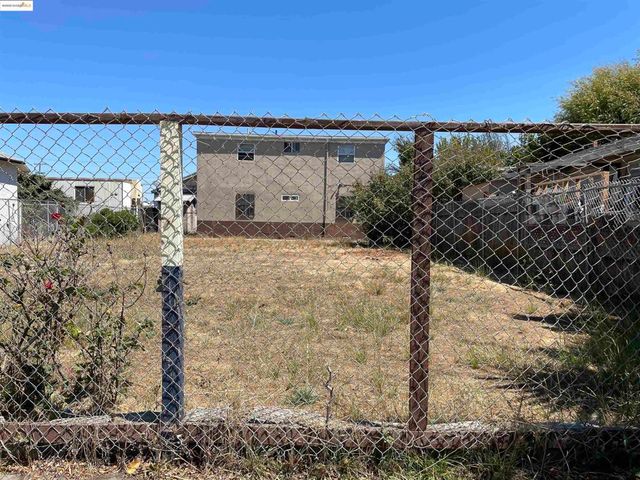 381 S 34Th St, Richmond, CA 94804