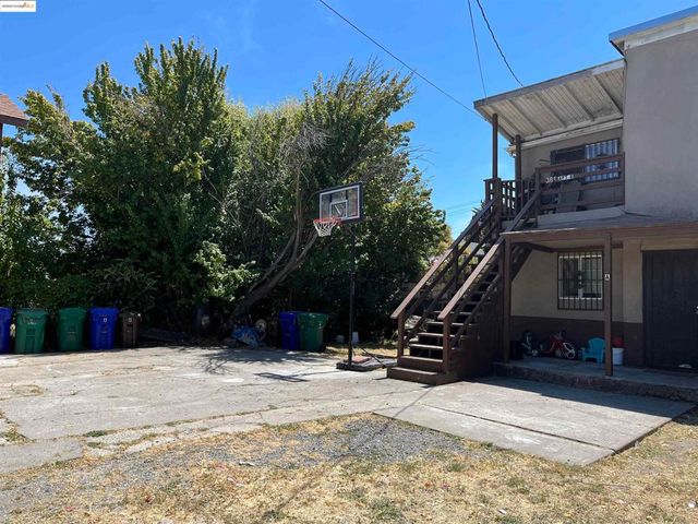 381 S 34Th St, Richmond, CA 94804