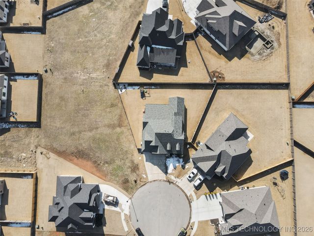 13640 S 21st Court E, Bixby, OK 74008