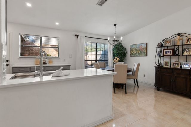 2116 Cottage Oak Lane, Colleyville, TX 76034