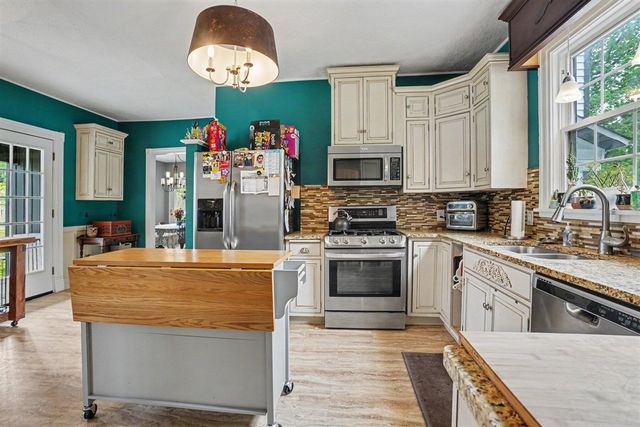 507 N Main Street, Allegan, MI 49010
