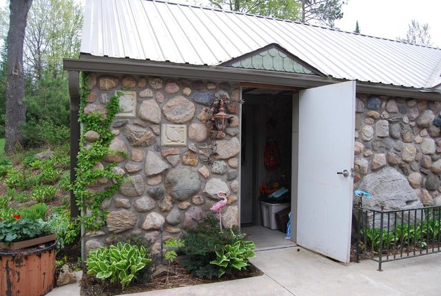 N11502 Nelson ROAD, Wausaukee, WI 54177