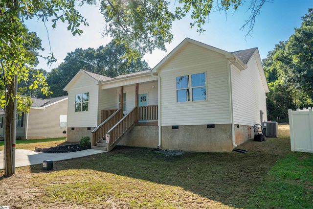 303 Saluda Street, Belton, SC 29627