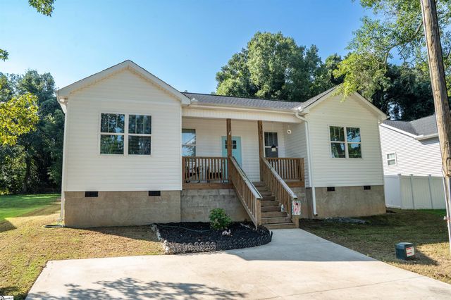 303 Saluda Street, Belton, SC 29627