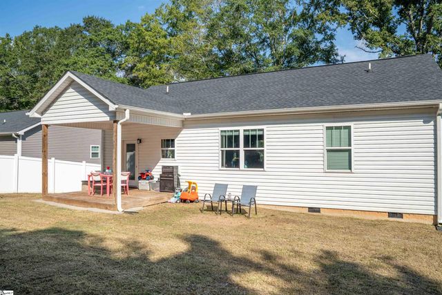 303 Saluda Street, Belton, SC 29627