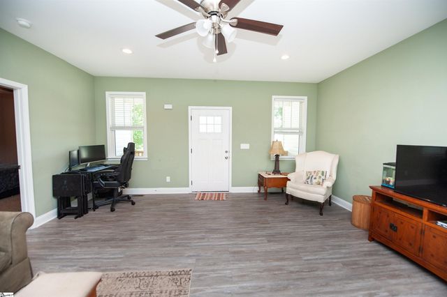 303 Saluda Street, Belton, SC 29627