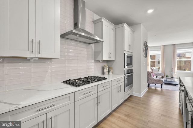 232 HICKORY HOLLOW CT, Cockeysville, MD 21030